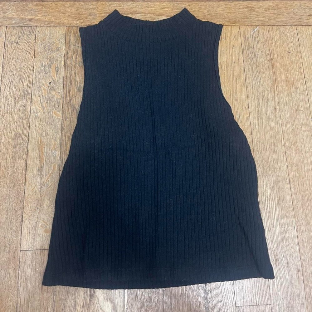 Old Navy Black Ribbed Tank Top